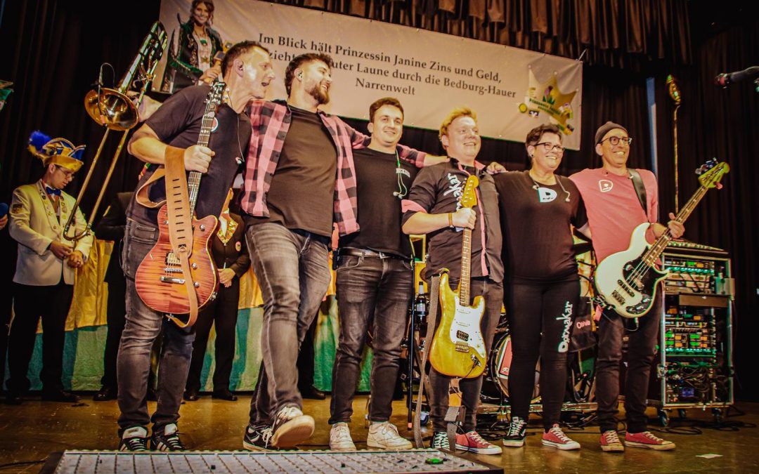 25.01.2025 Neujährchen mit der Emmericher Band „Dörmakar“ um 11.11 Uhr